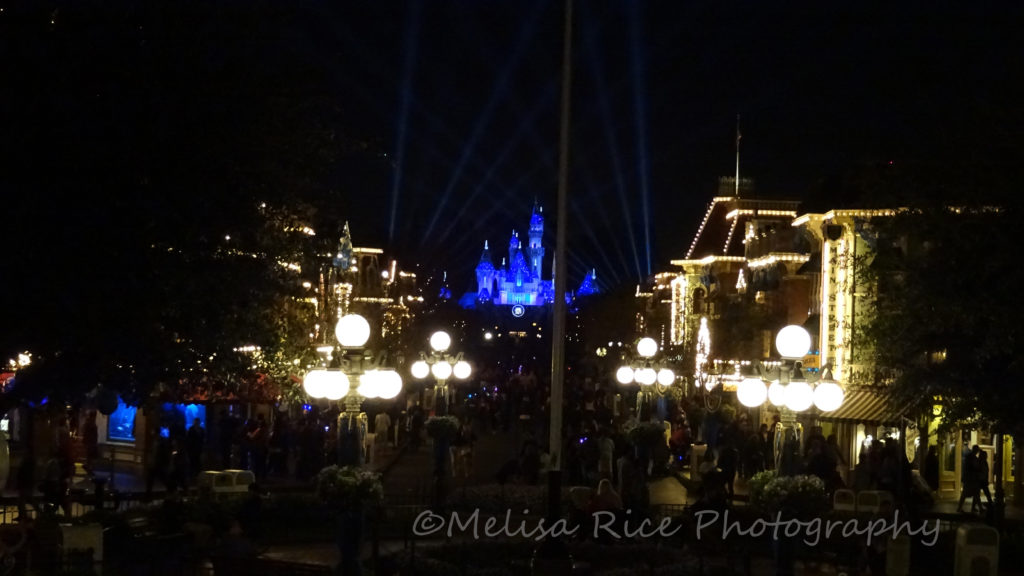 Disneyland After Dark-Top 5 Things to do at Disneyland at Night.