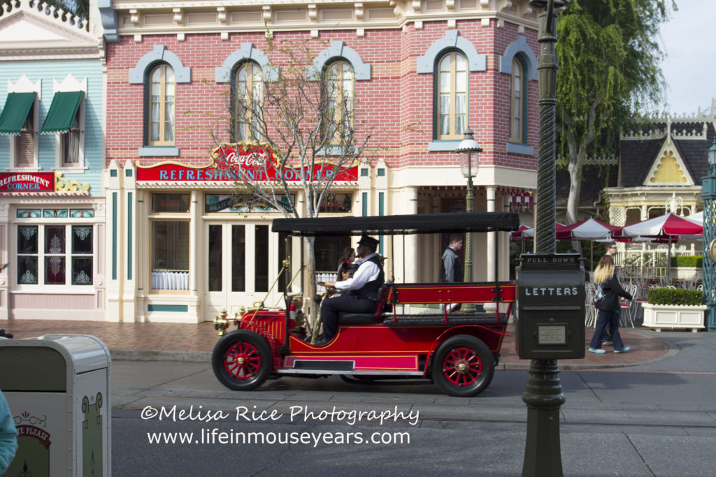 Jitney Disneyland Main Street Modes of Transportation