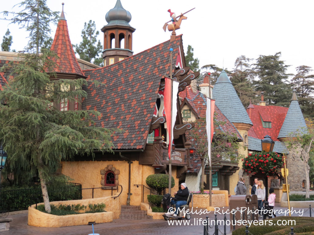 Pinocchio's Daring Journey in Disneyland. Secrets. www.lifeinmouseyears.com #lifeinmouseyears #pinocchiosdaringjourney #disneyland