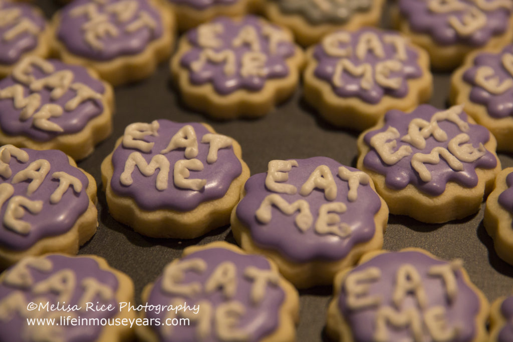 Alice in Wonderland cupcakes. DIY Disney.