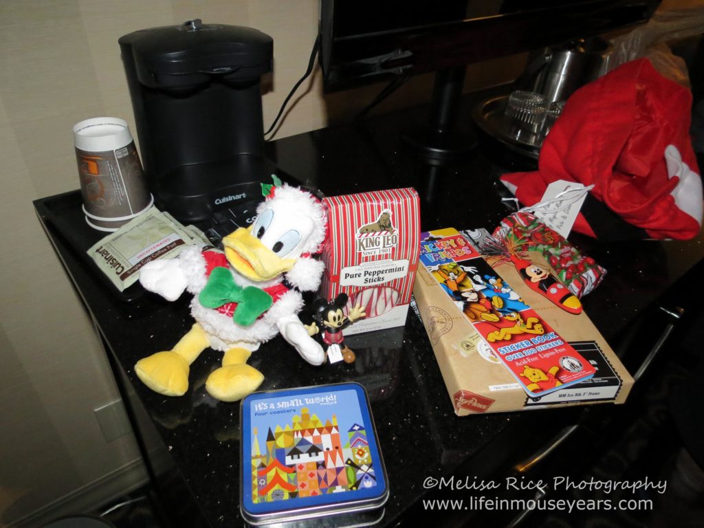 Disneyland Resort In-Room Celebrations Life in Mouse Years #disneyland #disneylandresort #california #celebrate #familyvacation