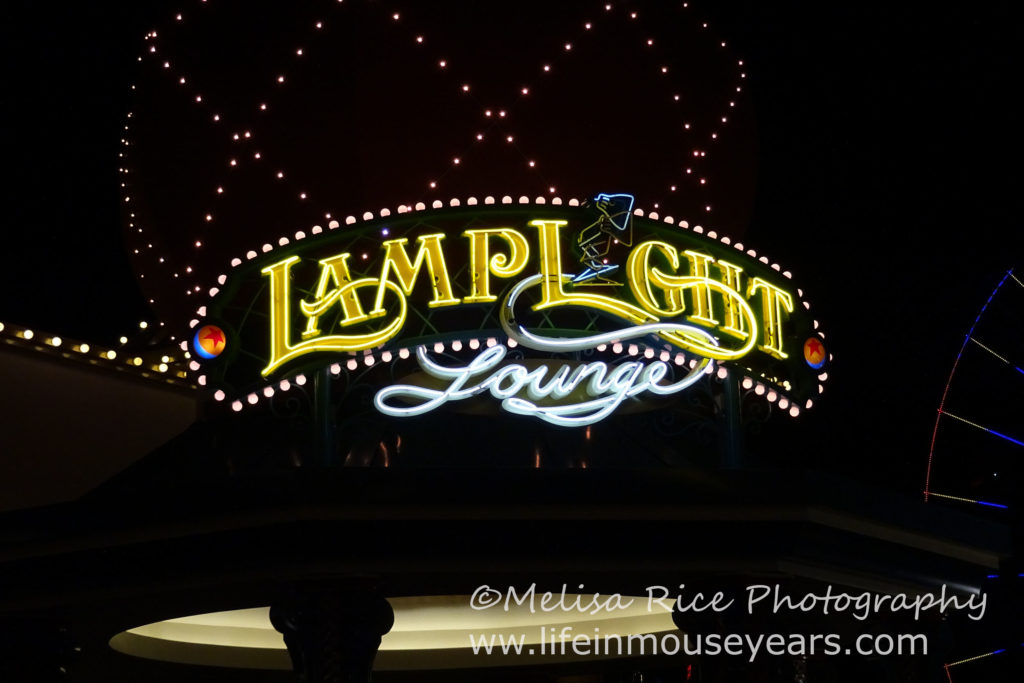 Exploring Pixar Pier www.lifeinmouseyears.com #lifeinmouseyears #lamplightlounge #pixarpier #food #yum #spirits #drinks