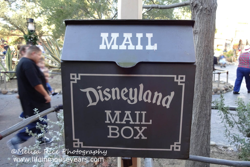 www.lifeinmouseyears.com #lifeinmouseyears #mailboxes #disneyland #Frontierland