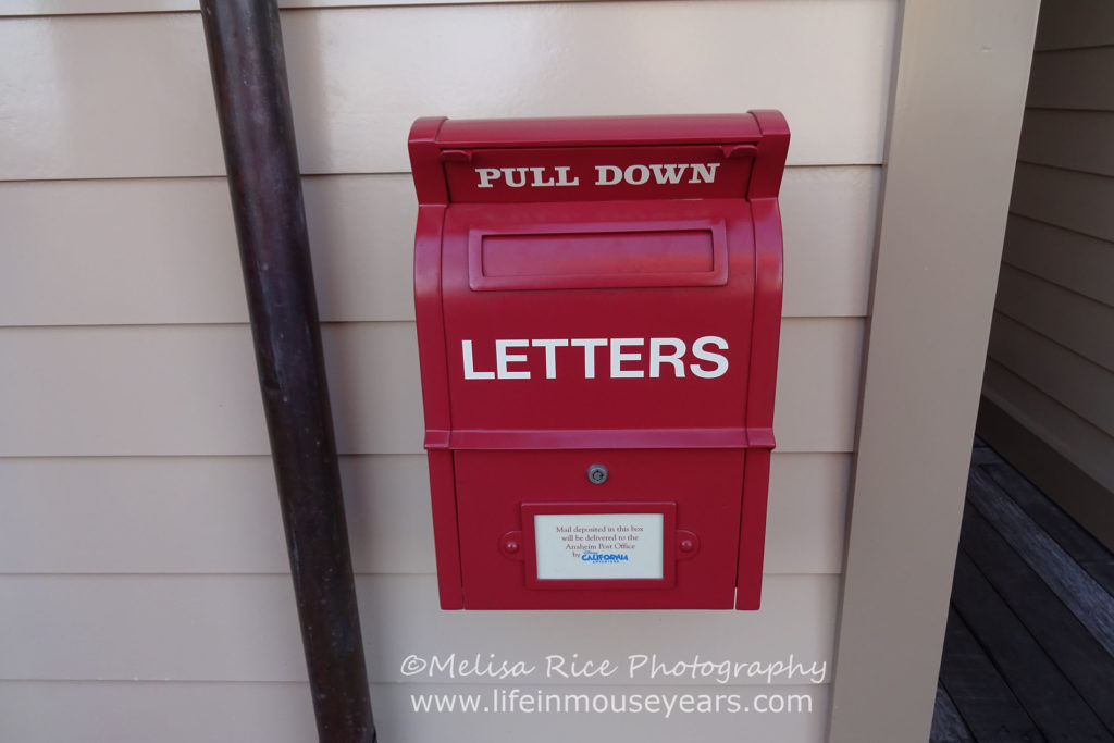 www.lifeinmouseyears.com #lifeinmouseyears #mailboxes #califonriaadventure #pixarpier