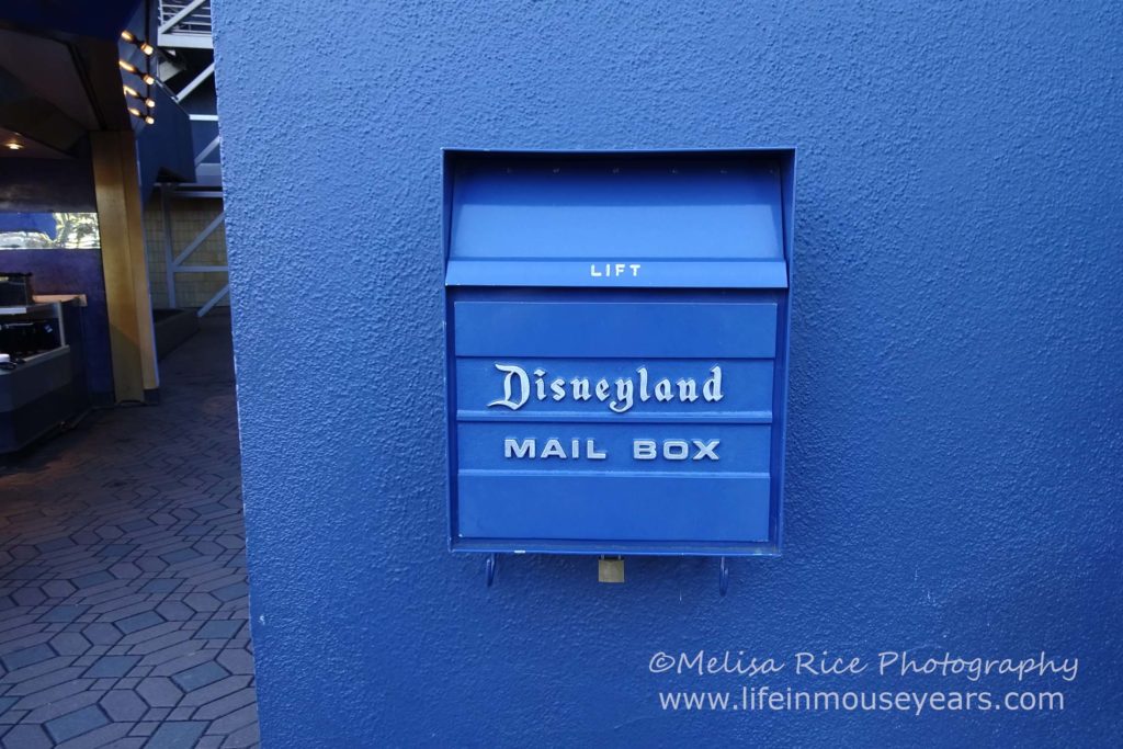 www.lifeinmouseyears.com #lifeinmouseyears #disneyland #mailboxes #tomorrowland 