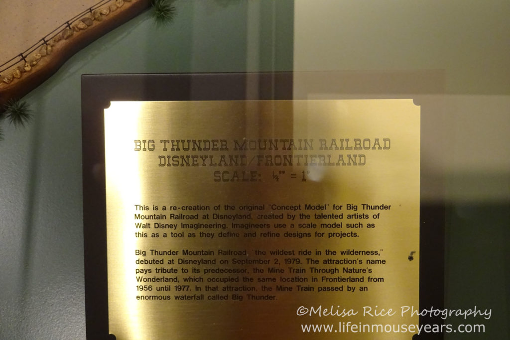 Exploring Disneyland Hotel's Frontier Tower www.lifeinmouseyears.com #lifeinmouseyears #disneylandhotel #bigthundermountainrailroad