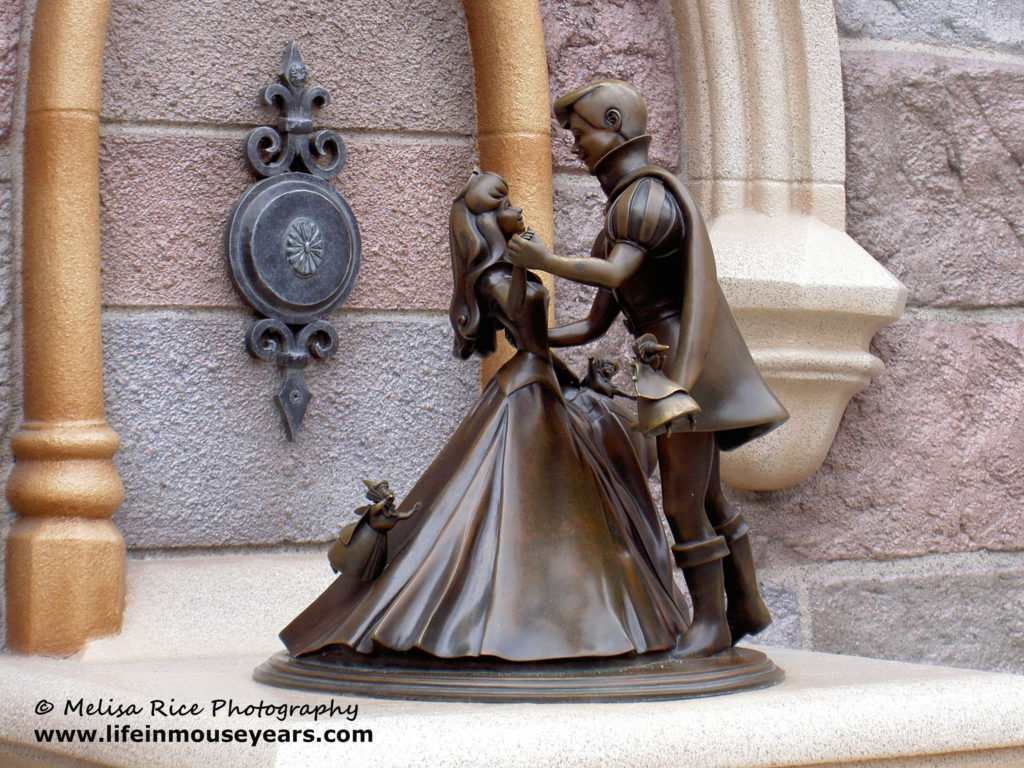 Sleeping Beauty Castle Walkthrough www.lifeinmouseyears.com #lifeinmouseyears #disneyland #sleepingbeautycastle 