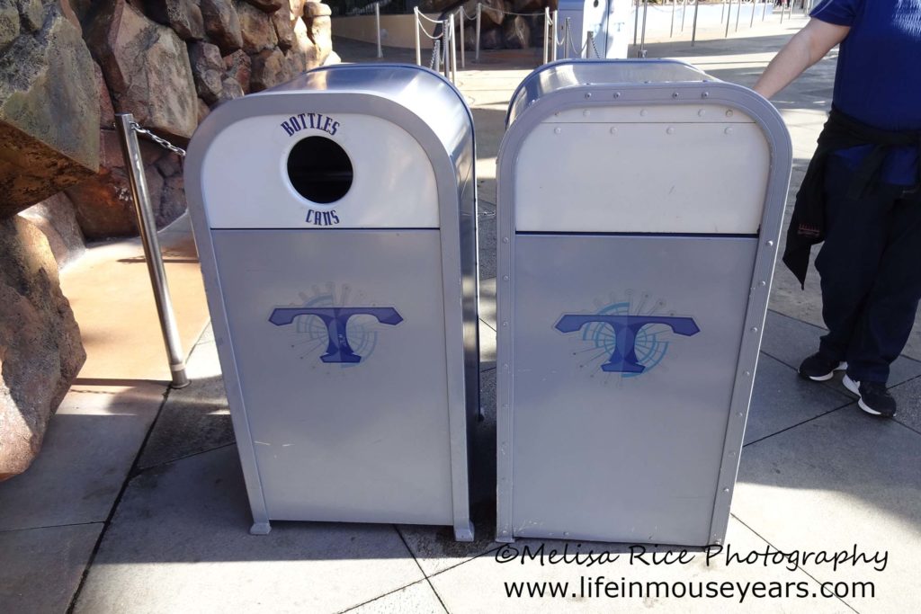 Disneyland Trash Can Designs www.lifeinmouseyears.com #lifeinmouseyears #disneytrashcans #disneydetails #disneyparks #disneylaresort