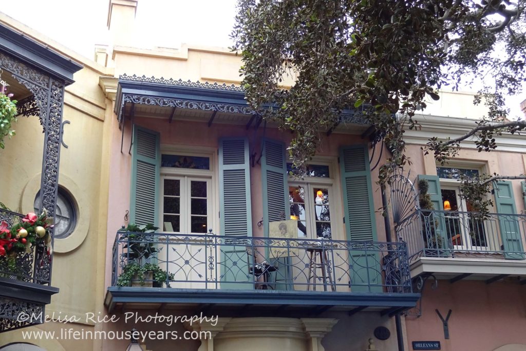 Exploring New Orleans Square www.lifeinmouseyears.com #lifeinmouseyears #disneyland #neworleanssquare 