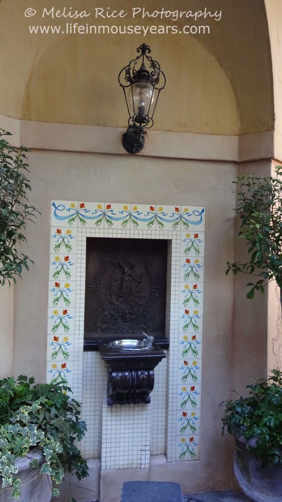 Exploring New Orleans Square www.lifeinmouseyears.com #lifeinmouseyears #disneyland #neworleanssquare