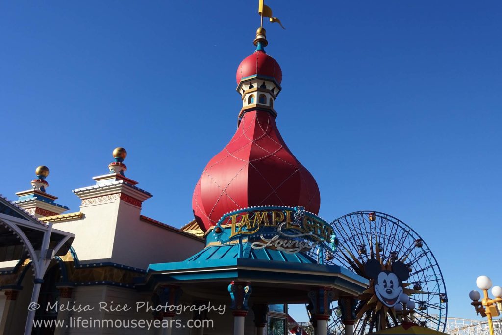 Discovering Lamplight Lounge www.lifeinmouseyears.com #lifeinmouseyears #lamplightlounge #food #yum #disneyland #californiaadventure