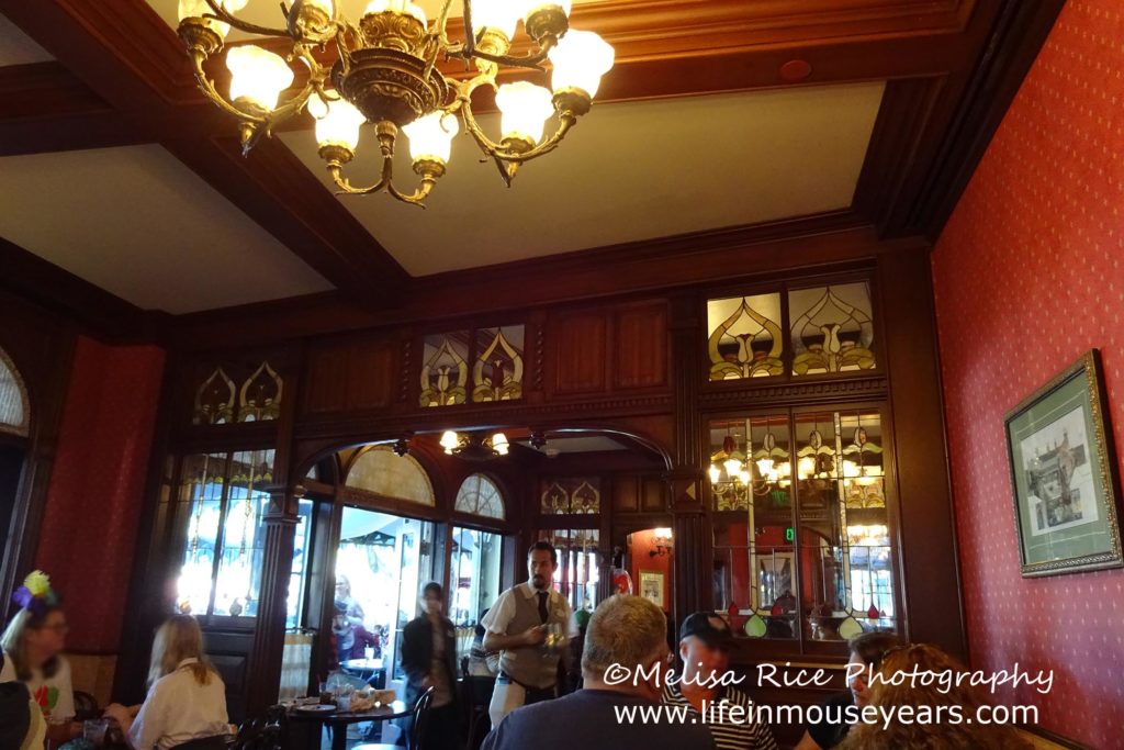 www.lifeinmouseyears.com #lifeinmouseyears #disneyland #cafeorleans #disneyfood